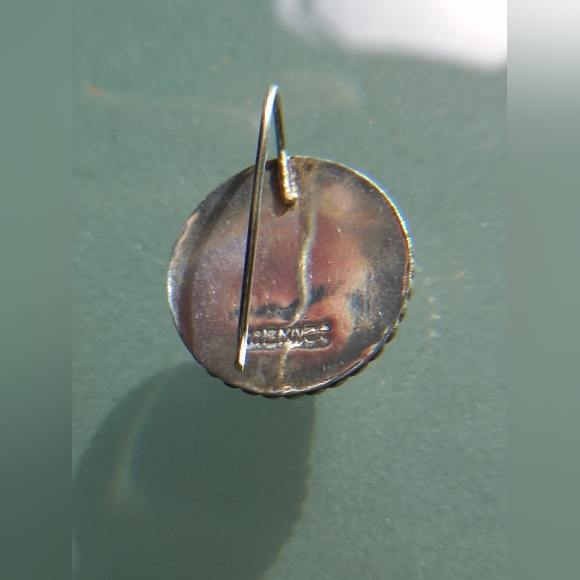 Sterling Silver Dome Twist Rope Border Earrings. - Picture 2 of 4